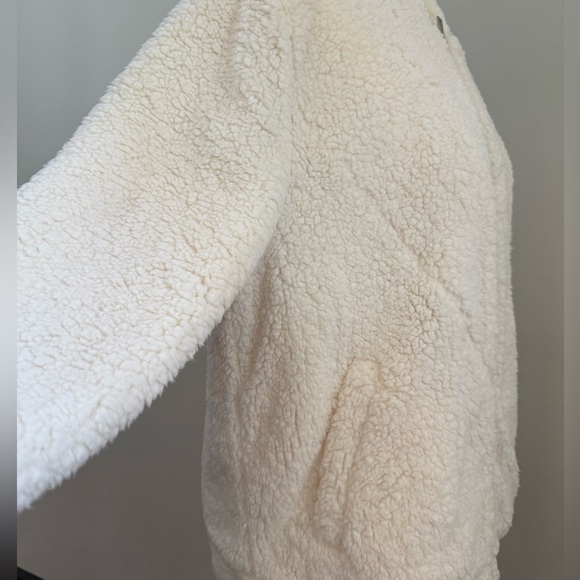 NWT - Ugg Annalise Teddy Jacket in White/Cream - Picture 2 of 13